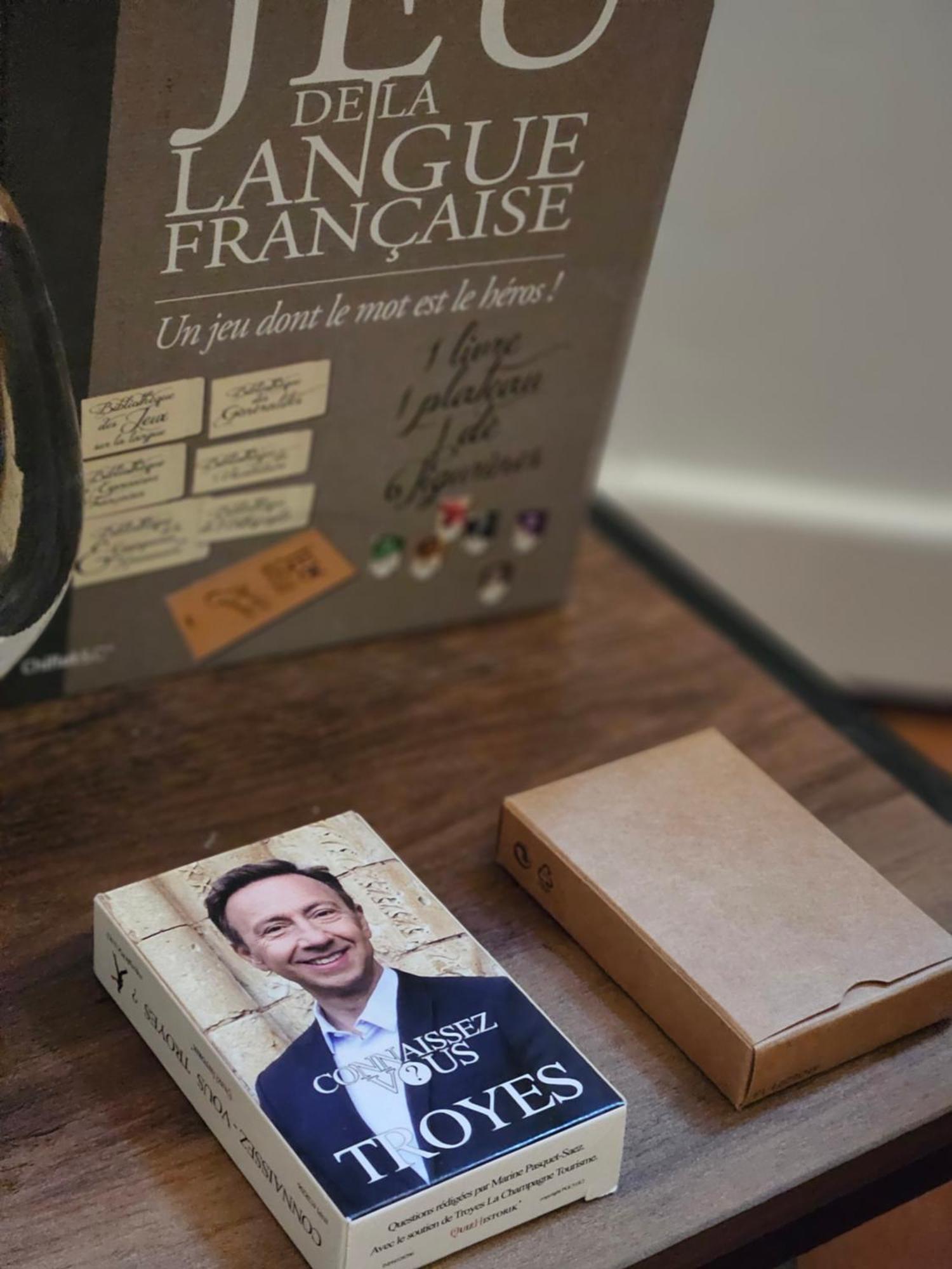 Le Logis Du Clocher Troyes Eksteriør billede